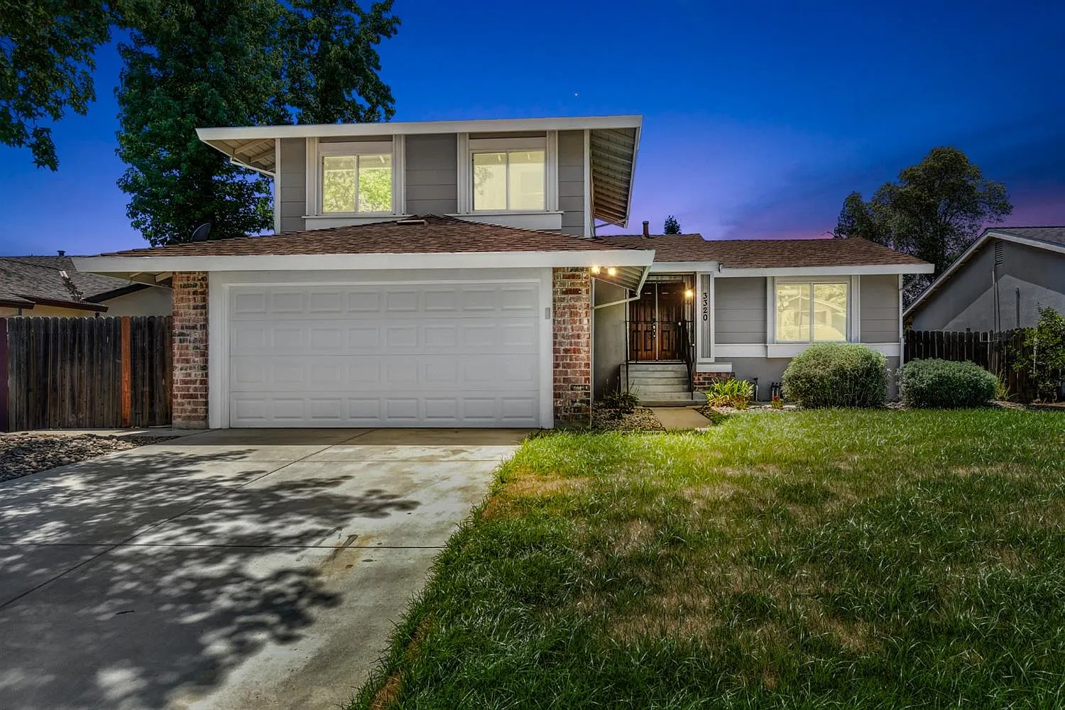3320 Romford Way photo 1