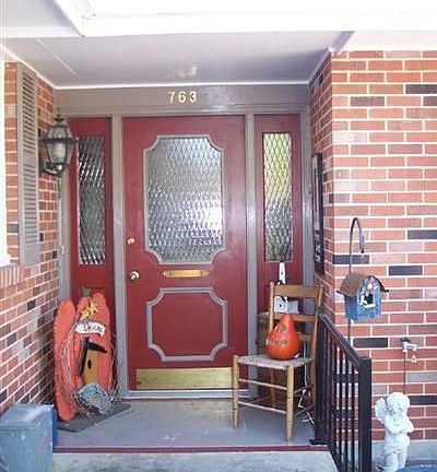 2nd image of 763 Honeysuckle Dr