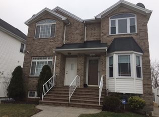 10 Altavista Ct #1ST, Staten Island, NY 10305