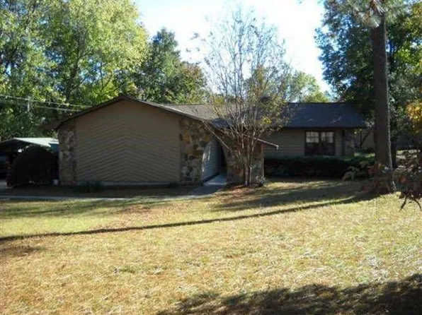 6350 Michael Dr, Lizella, GA 31052