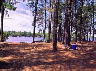 37 Magnolia Ln, Coventry, RI 02816