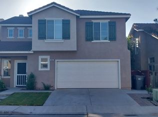 935 Redtail Dr, Corona, CA 92879