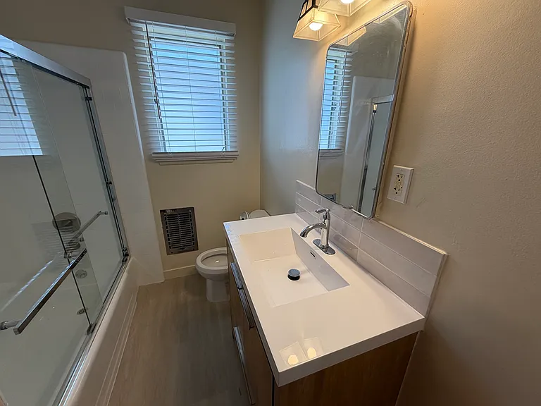 New sink and counters