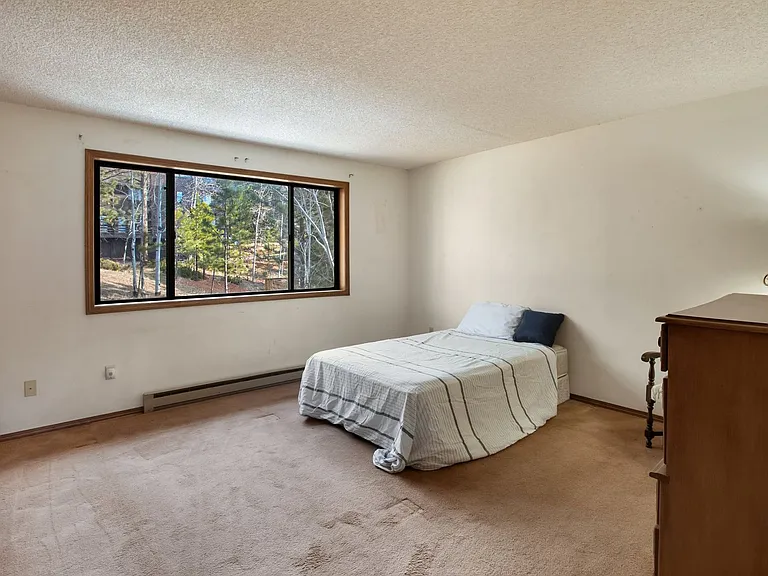 590 Greenway Ct #A — Photo 22