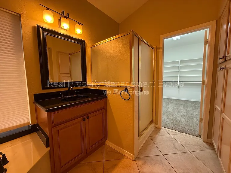 3646 N Katmai — Photo 22