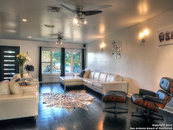 5th image of 245 Seford Dr