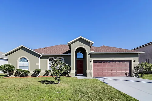 562 Bristol Cir Photo 1