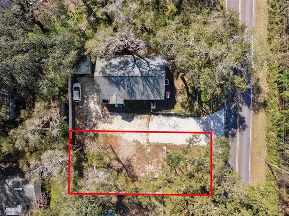 1022 N 14th St, Fernandina Beach, FL 32034