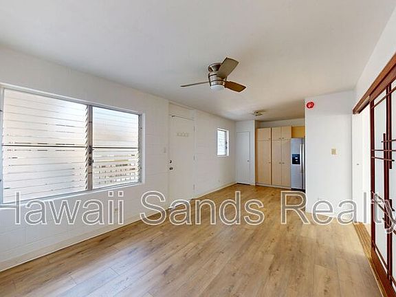 2nd image of 1611 Miller St APT 202