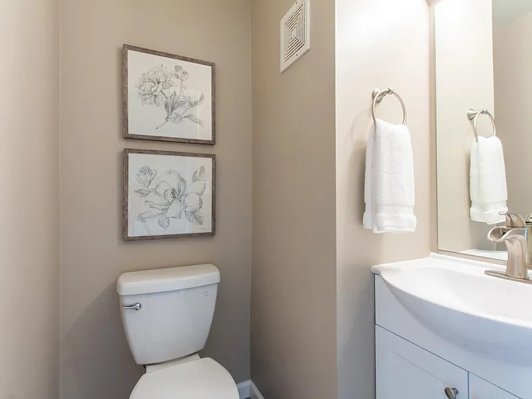 Bavarian Village on the Lake Townhomes — Photo 10