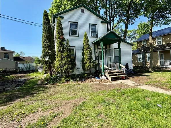 121 Osborne St, Auburn, NY 13021