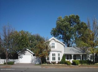 518 N Lakeshore Dr, Lake City, MN 55041