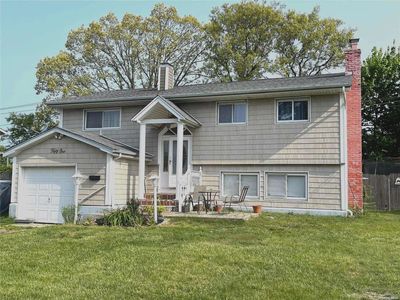 51 Thomas Street, Brentwood, NY, 11717