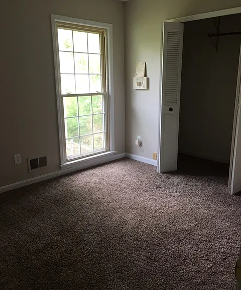 205 S Evergreen Rd — Photo 5