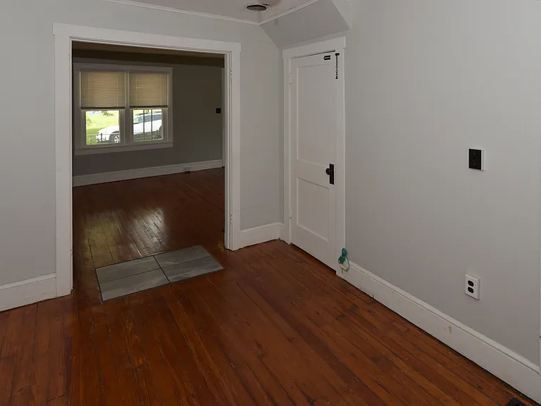More Dining Room
