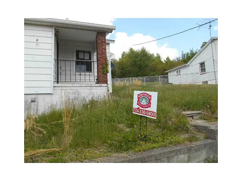 9 Rollie St photo 1
