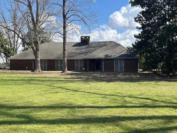 117 Creekmore Rd, Greenville, MS 38701