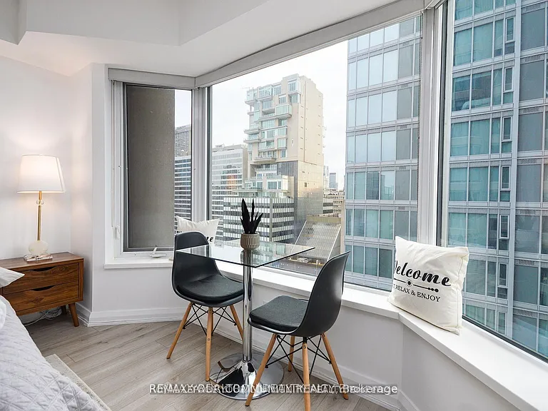 155 Yorkville Ave #1408 — Photo 8