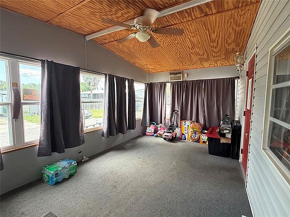 5th image of 916 51ST AVENUE PLAZA W
