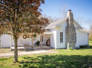 3917 Sulphur Springs Rd, Columbia, TN 38401