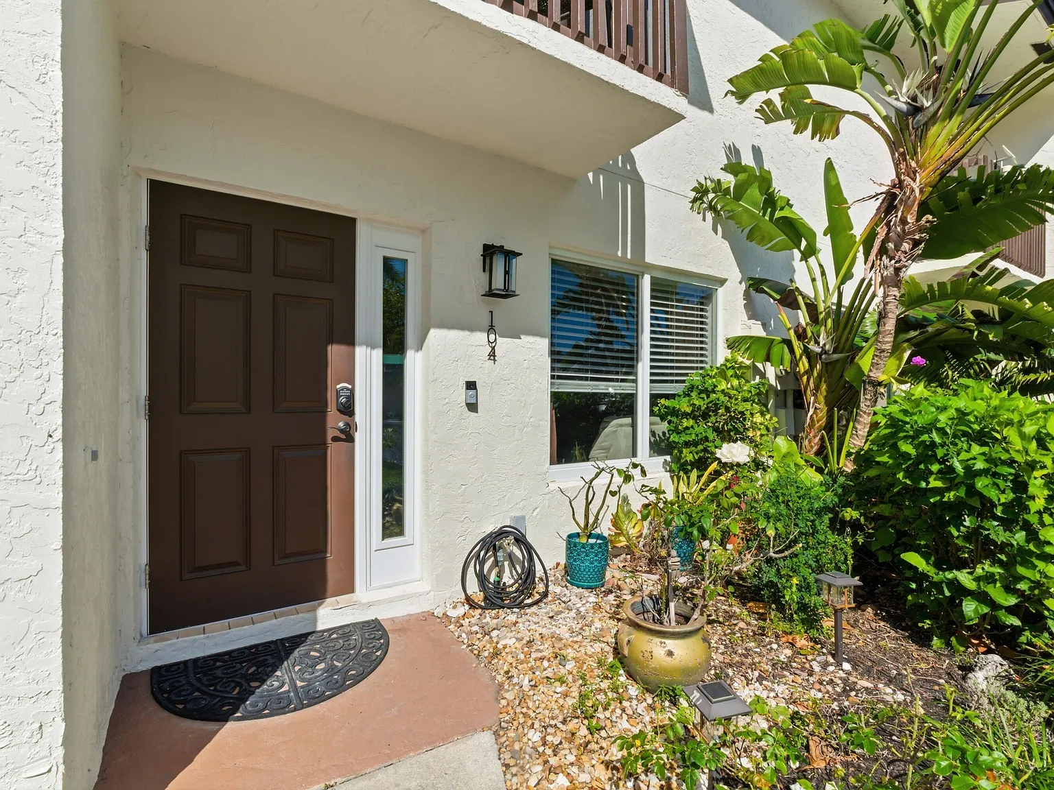 2 bed, 2.5 bath, 1258 sqft, $3,000 — Photo 4