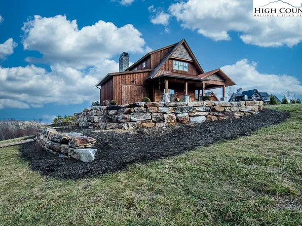 49 Great Sky Court, Banner Elk, NC 28604