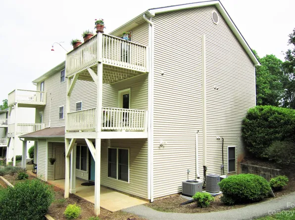 7 Krista Cir Suite E, Candler, NC 28715