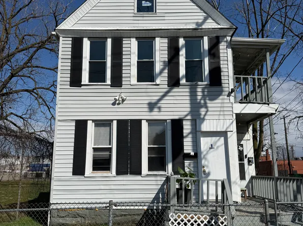 2653 W 27th St, Cleveland, OH