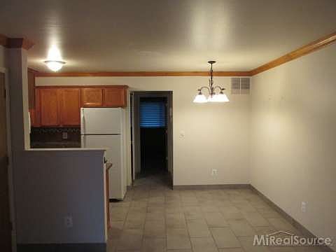 5th image of 38619 Wellington Dr
