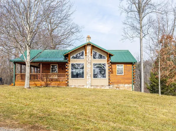1207 Mohawk Rd, Long Island, VA 24569