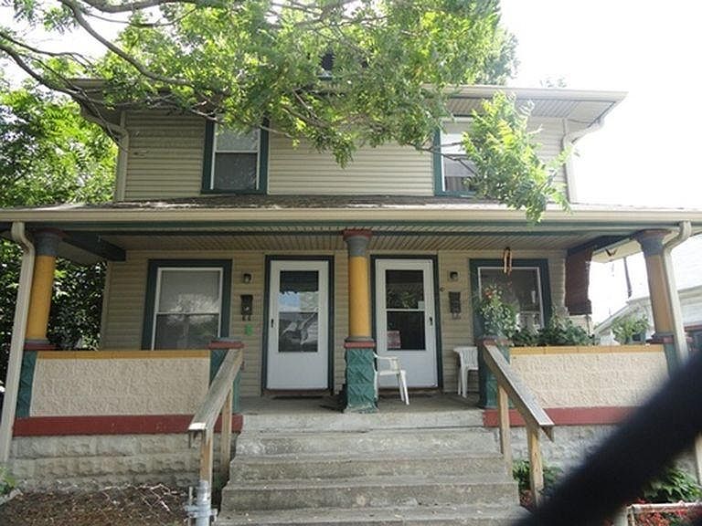 1st image of 345 W 26th St #345