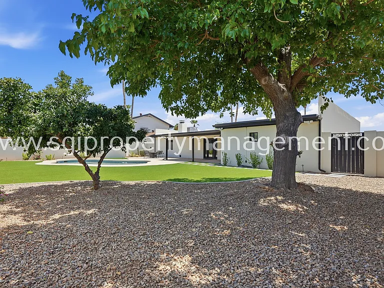 5040 E Columbine Dr — Photo 41