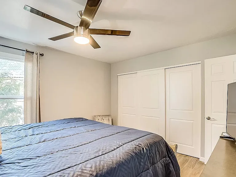 4024 N Parkway Ave — Photo 16