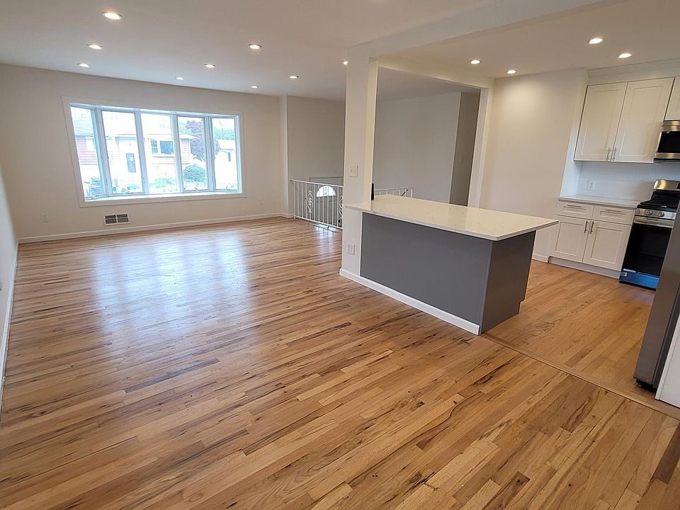 34 Jackson Ave FLOOR 2, Centereach, NY 11720 Zillow