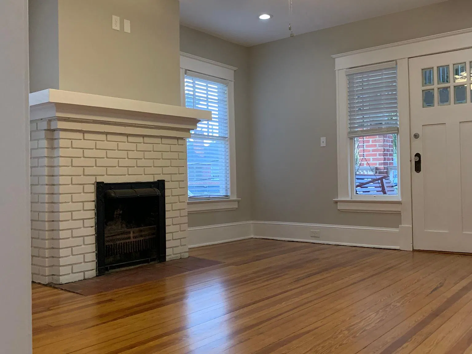 2148 Saint Johns Ave — Photo 1
