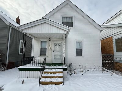 11685 Mitchell St, Hamtramck, MI, 48212