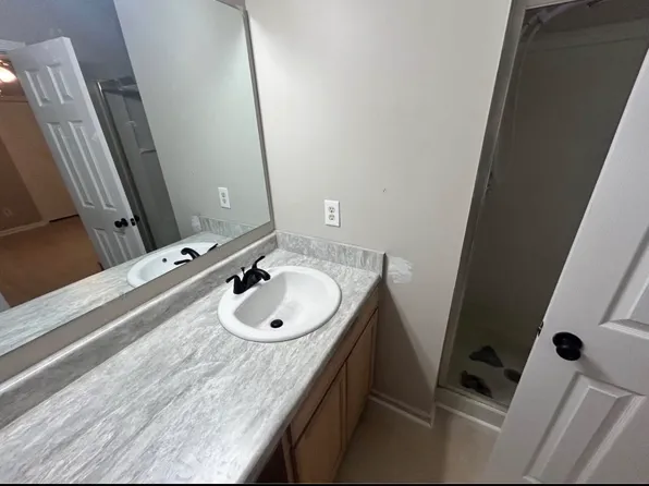 529 Coronation Dr #529, Fayetteville, NC 28311