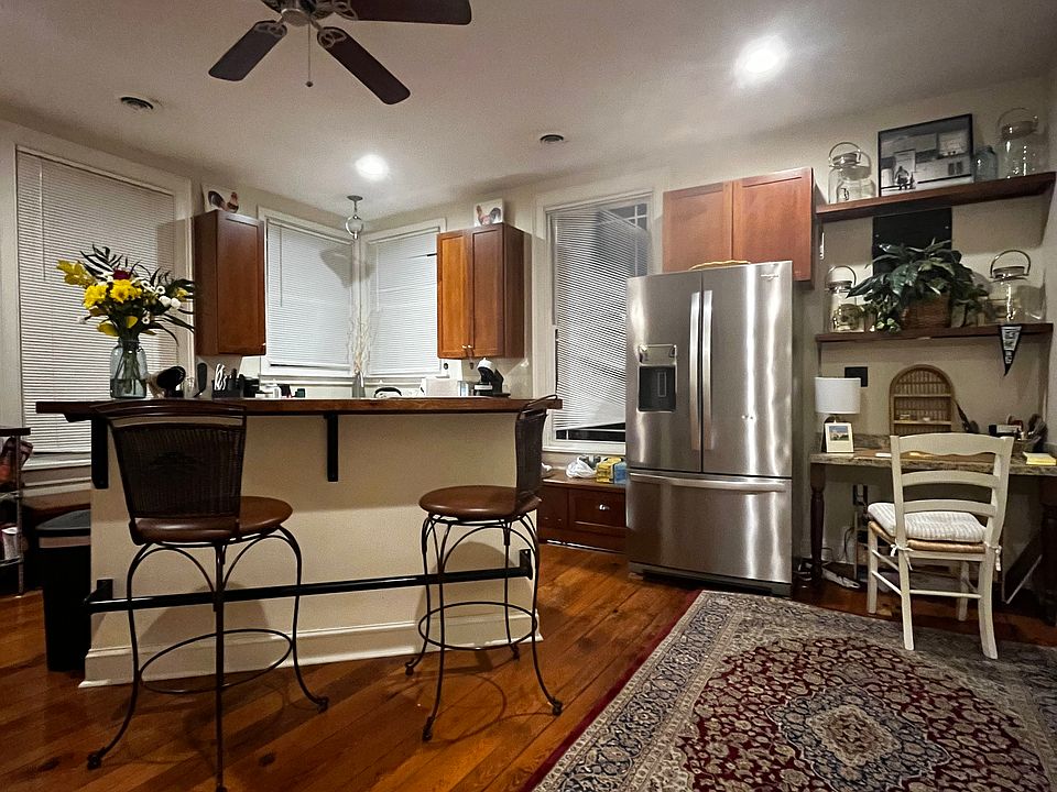 1st image of 44 Furrs Mill Rd #2