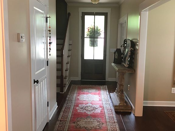 5th image of 221 Prestwick Dr