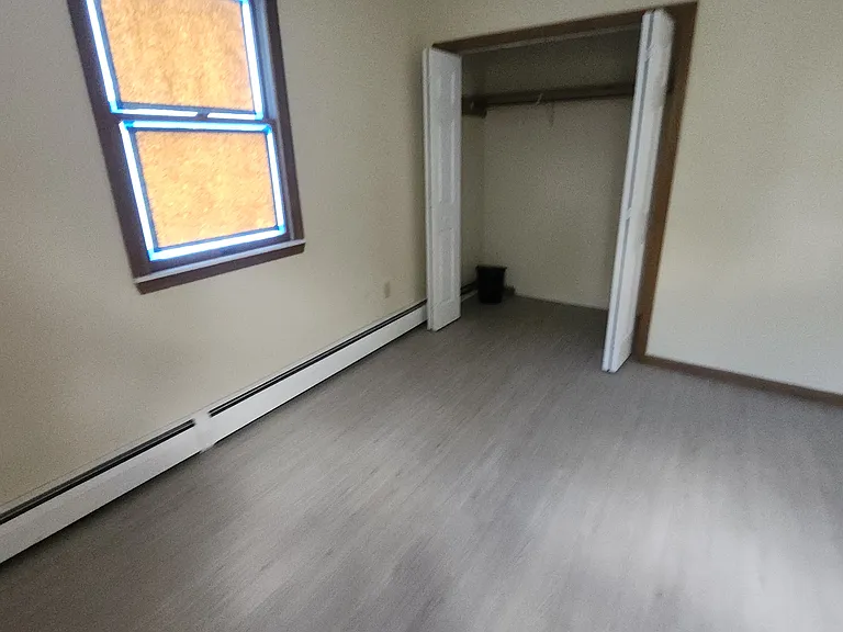 11 Dineen St — Photo 21
