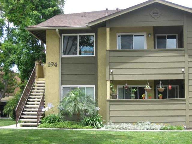 1st image of 194 Avenida Descanso Unit L