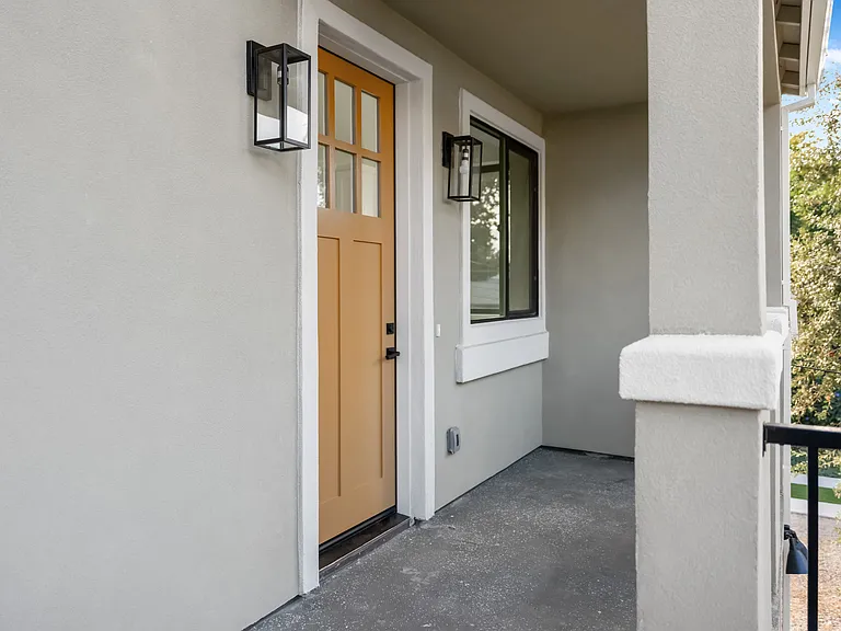 1113 Victorian Aly #1115 — Photo 22