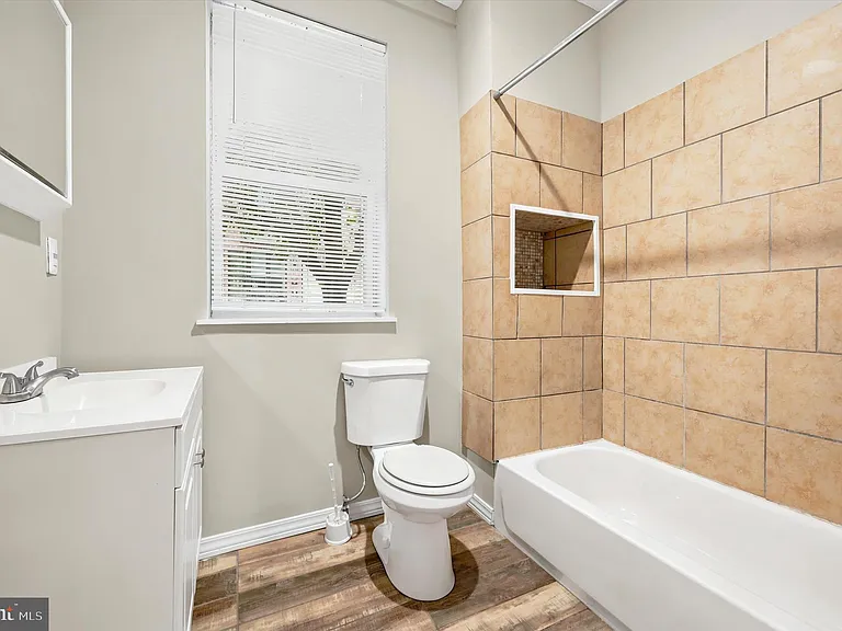 2200 Coral St #1 — Photo 13