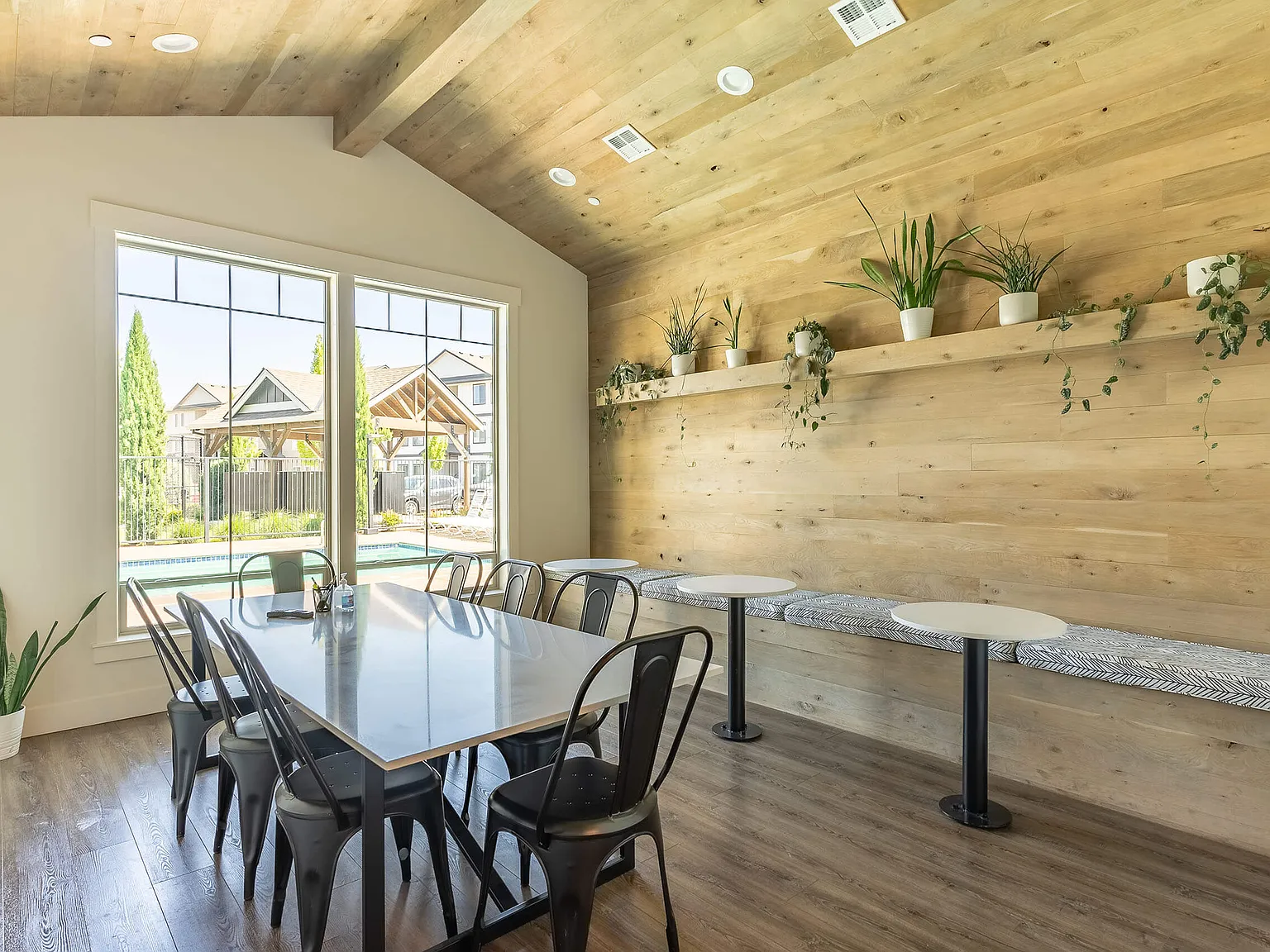 Timberridge Place Apartment Homes — Photo 4