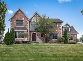 9835 Folkers Dr, Frankfort, IL 60423