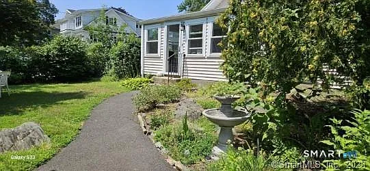 50 Fairwood Ave — Photo 22