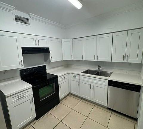 4th image of 2536 Van Buren St APT 5A