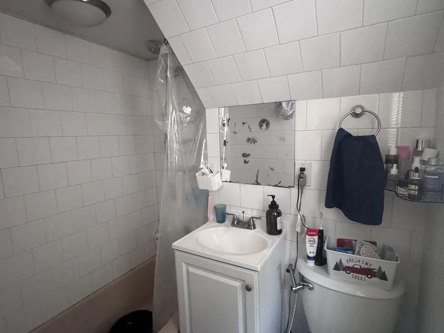 Studio, 575 sqft, $2,300 — Photo 2
