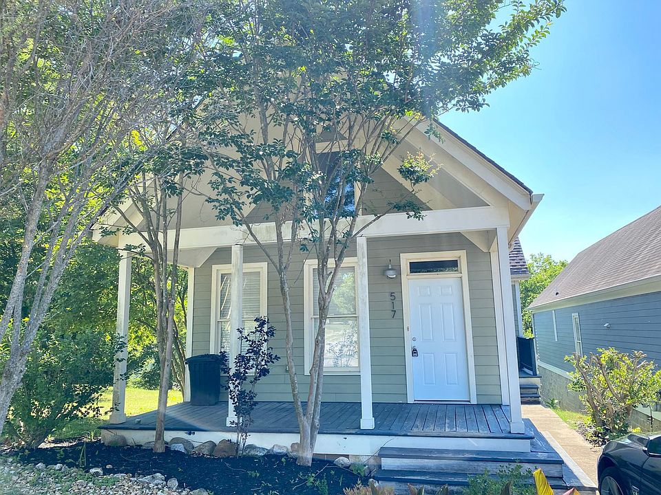 1st image of 517 S 1st St