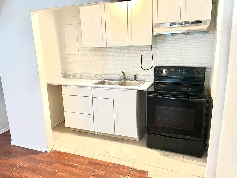 Back Kitchen